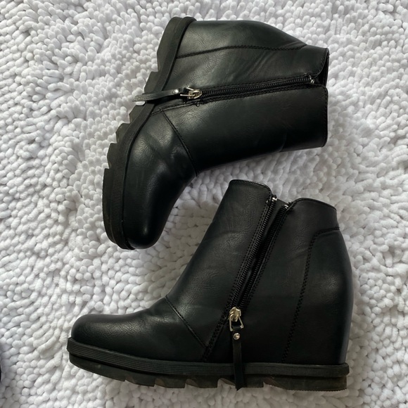 Athlefit Wedge Booties for Women with Heel Hidden Wedge
Boots Ankle - Picture 7 of 10